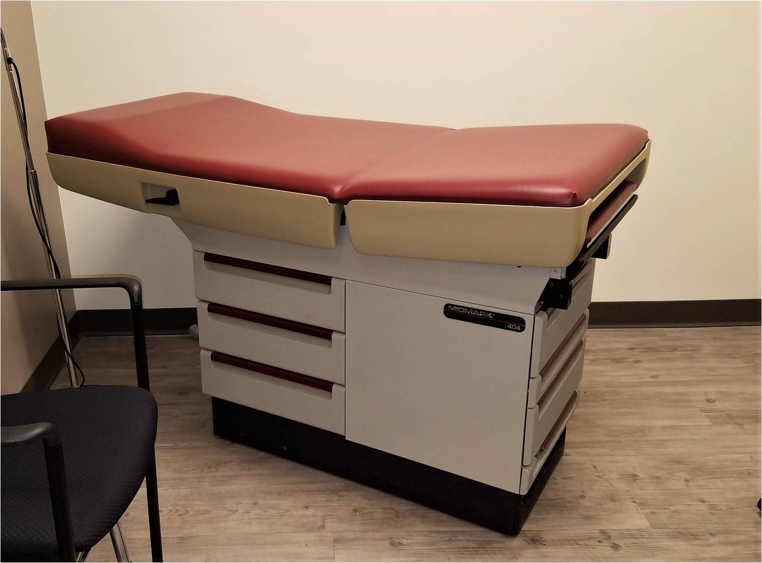 Medical exam table